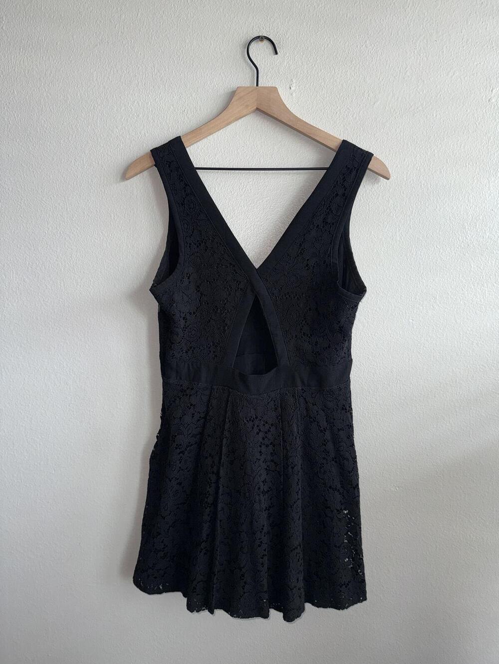 Free People Lovely In Lace Mini Dress Black Size Small Open Back V-Neck